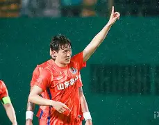 爱游戏平台-马洛卡前锋入选国家队,将缺席俱乐部比赛吗